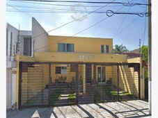 casa en venta en la calma