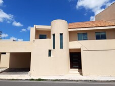 doomos. casa en renta en montecristo cerca col.méxico y altabrisa,mérida,yucatán