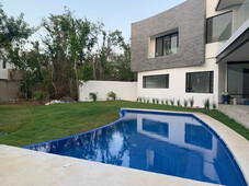 venta de casa 4 recamaras en residencial lagos del sol cancún, quintana roo