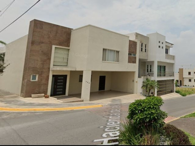 ¡¡atención Inversionistas!! Venta De Casa En Remate Bancario, Col. Cumbres Elite, N.l.