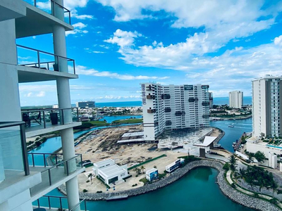 Departamento En Venta Amueblado De 2 Recámaras En Maioris, Puerto Cancún