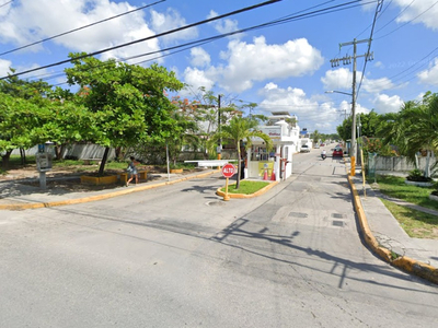 ¡¡gran Remate!! Hermosa Y Amplia Casa En Una De Las Mejores Zonas De Cancún Quintana Roo