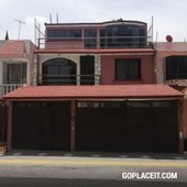 Casa en venta en Jardines del Alba, Cuautitlán Izcalli - 4 baños - 247 m2