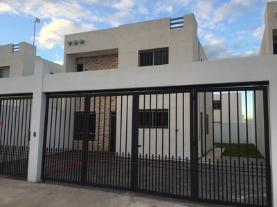 Casa En Renta O Venta En Las Americas Iii Av. Principal -