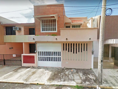 Excelente Casa En Av. Pedro De Alvarado 51, Reforma, 91919 Veracruz, Ver Jt-aj-14