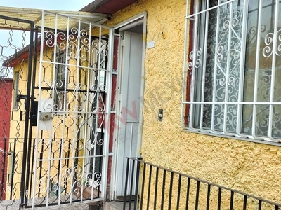 Se vende departamento en la Colonia Morelos calle de Plomeros
