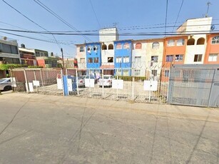 Casa en condominio en venta Casa, Calpulalpan Mz 030, Rey Neza, Ciudad Nezahualcóyotl, Estado De México, México
