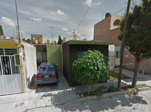 Casa En Remate Bancario En Samuel M De Los Santos , Fracc Soberana , Aguascalientes -ngc