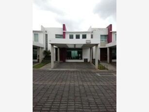 Casa en renta Liceo Del Valle De Toluca, Avenida Estado De México, Barrio Santiaguito, Metepec, México, 52140, Mex