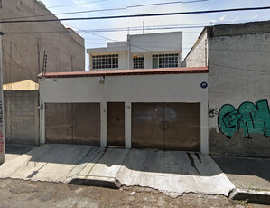 Casa En Venta En Calle Vicente Guerrero 178 Guadalupe Del Moral Iztapalapa Cdmx Ajrj 21
