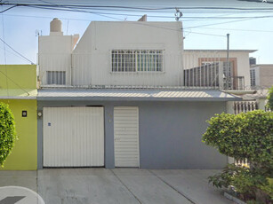 Casa en venta Valle Del Cauca 178, Valle De Aragon 1ra Sección, Ciudad Nezahualcóyotl, Estado De México, México