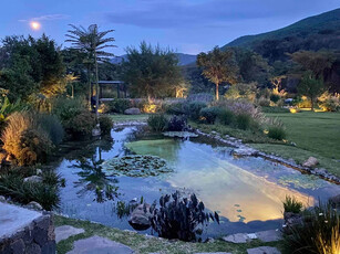 Casa Whisper Garden, Con Gran Bio-piscina Y Jacuzzi !!