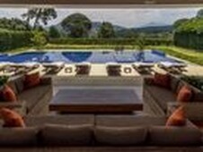 Casa en Venta Valle De Bravo, Estado De México