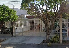 casas en venta - 180m2 - 3 recámaras - monumental - 2,100,000