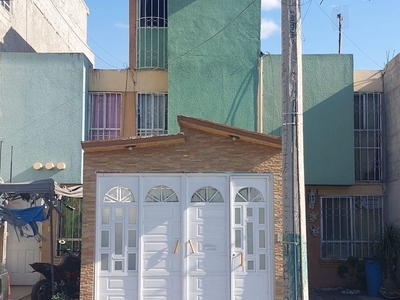 Casa en venta Avenida Lázaro Cárdenas, Conjunto Hab Los Héroes Tecámac, Ecatepec De Morelos, México, 55765, Mex