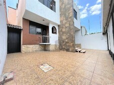 casas en renta - 250m2 - 3 recámaras - colinas del cimatario - 20,000