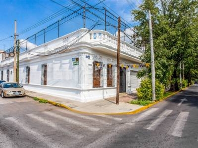 Casa, Local u Oficina en Renta en Colonia Americana