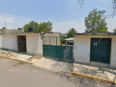 Casa en venta Calle Crisantemo, Fracc Rinconada San Miguel, Cuautitlán Izcalli, México, 54725, Mex
