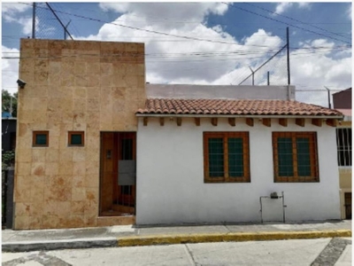 Casa en venta Santa María Totoltepec, Toluca