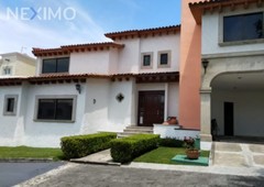 CASA RESIDENCIAL EN VENTA EN CUERNAVACA MORELOS