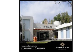 hurban vende amplia casa de un piso en la herradura.