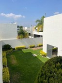 Preciosa Residencia en Valle de Juriquilla, Roof Garden, Gran Jardín, Cochera..