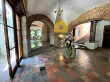 casa en venta - hr285 estilo colonial español - 3 baños - 660 m2