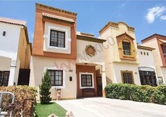 Casas en venta - 130m2 - 3 recámaras - Juarez - $2,150,000