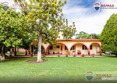 En Venta, Disfrute su casa de campo en el Estado de Morelos…Clave 4109, Barrio Ixtlahuacan - 9 recámaras - 255.00 m2
