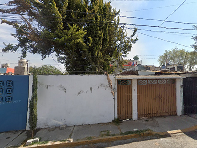 Casa en venta Mirlos, Morelos 3ra Sección, San Pablo De Las Salinas, Estado De México, México
