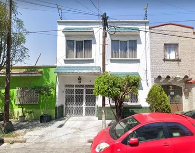 Insuperable Remate Bancario, Hermosa Casa A La Venta En La Preciosa Colonia Guadalupe Tepeyac
