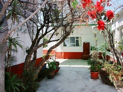 Venta de Casa - Privada de Amacuzac, Santiago Norte, Iztacalco - 3 habitaciones - 2 baños