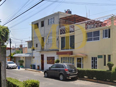 R.p Excelente Gran Venta De Casa Ubicada En #9 De Eje Satélite 39a, Habit. Viveros Del Valle, Habitacional Viveros Del Valle, Tlalnepantla De Baz, Estado De México, México