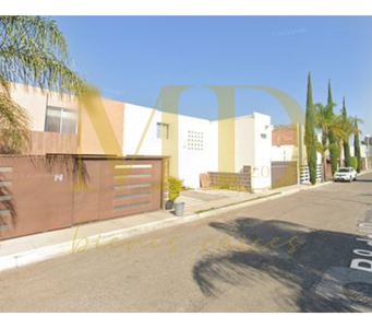 R.p Oferta ¡a Tratar! Excelente Gran Venta De Casa De Lujo Ubicada En Paseo Del Piropo 139, Manzanares, Juriquilla, Querétaro, México. Si Creditos, Entrega Inmediata. Se Aceptan Ofertas