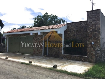 Casa Conkal with Rental Potential YHL 9010 - Yucatan Homes and Lots