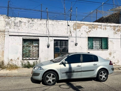 Casa en Venta en Calle Colomos