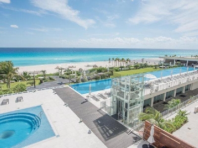 Departamento En Cancun, frente al mar piso 16 , con 4 recamaras espectacular vista al mar Caribe