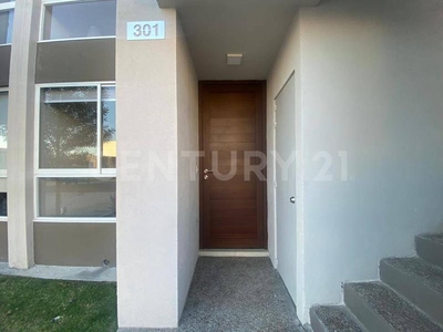 Departamento en Renta dentro de Condominio Zaniah, Zakia Residencial, Querétaro