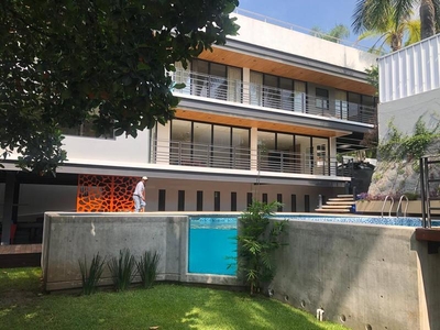 Residencia nueva en venta, estilo minimalista. Vista Hermosa, Cuernavaca