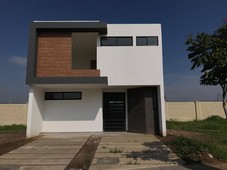 Doomos. CASAS NUEVAS EN MAYORCA RESIDENCIAL, EJE METROPOLITANO, LEON GUANAJUATO