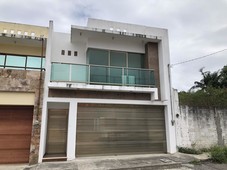 Doomos. GRACIANO SANCHEZ, Casa en VENTA NUEVA de 3 recamaras