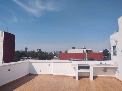 Excelente departamento con roof garden privado