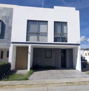 HERMOSA CASA EN VENTA