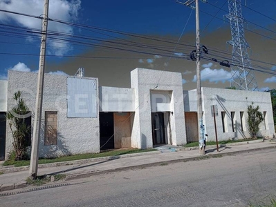 Renta de Oficinas en Excelente zona comercial