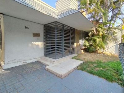 Casa de Un Nivel en Chapalita para remodelación