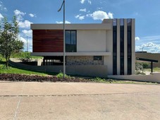 casas en venta - 315m2 - 4 recámaras - santiago de querétaro - 9,750,000