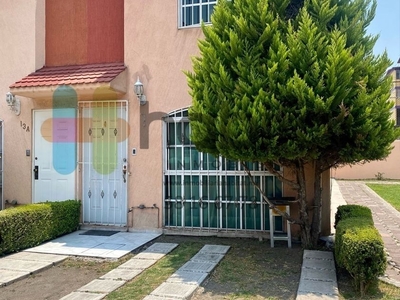 Casa en condominio en renta El Tenayo Centro, Tlalnepantla De Baz