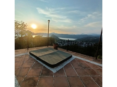 Casa en renta Cerro Gordo, Valle De Bravo