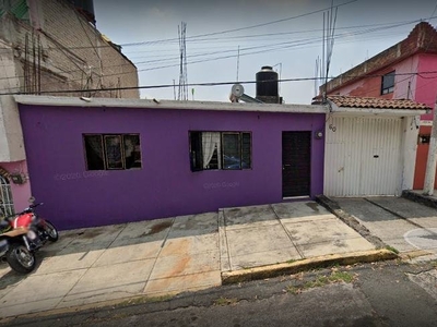 Casa en Venta - TINUM ### CAMPAMENTO SAN NICOLAS, San Nicolás 2 - 3 habitaciones