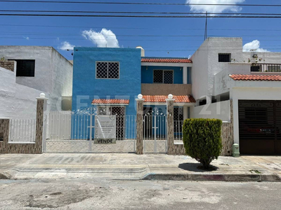 Casa En El Fraccionamiento Pensiones, Mérida, Yucatán